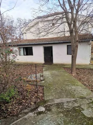 Внатрешен дел од црквата